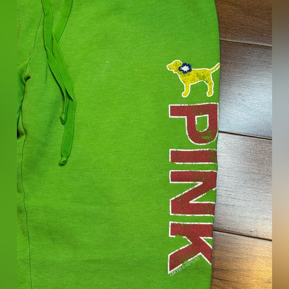 Y2K PINK Victoria's Secret Neon Green Ankle/Capri Jogger - Picture 2 of 12